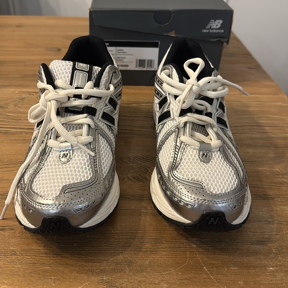 New Balance 1906 - Picture 4 of 4